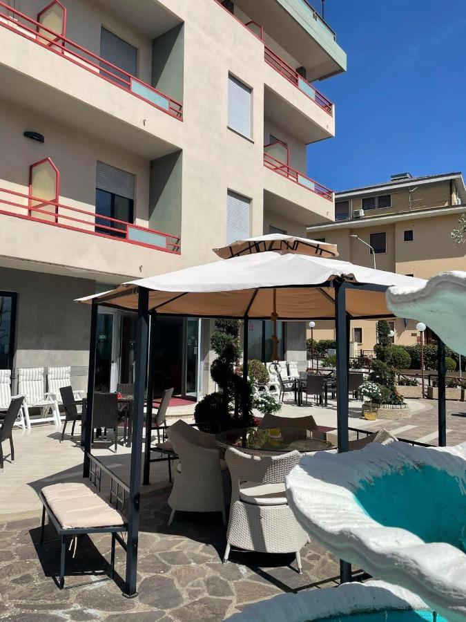 Hotel Cristina Chianciano Terme Ngoại thất bức ảnh