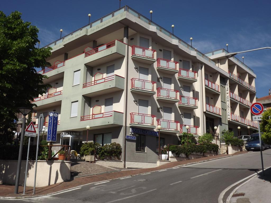 Hotel Cristina Chianciano Terme Ngoại thất bức ảnh