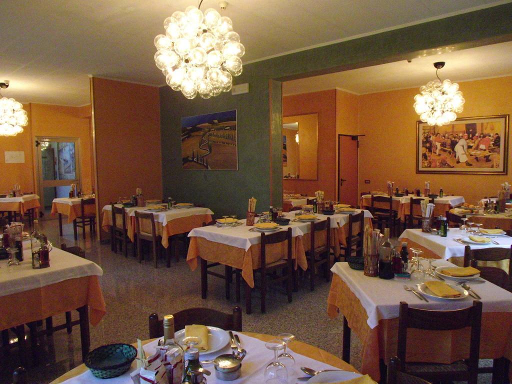 Hotel Cristina Chianciano Terme Ngoại thất bức ảnh