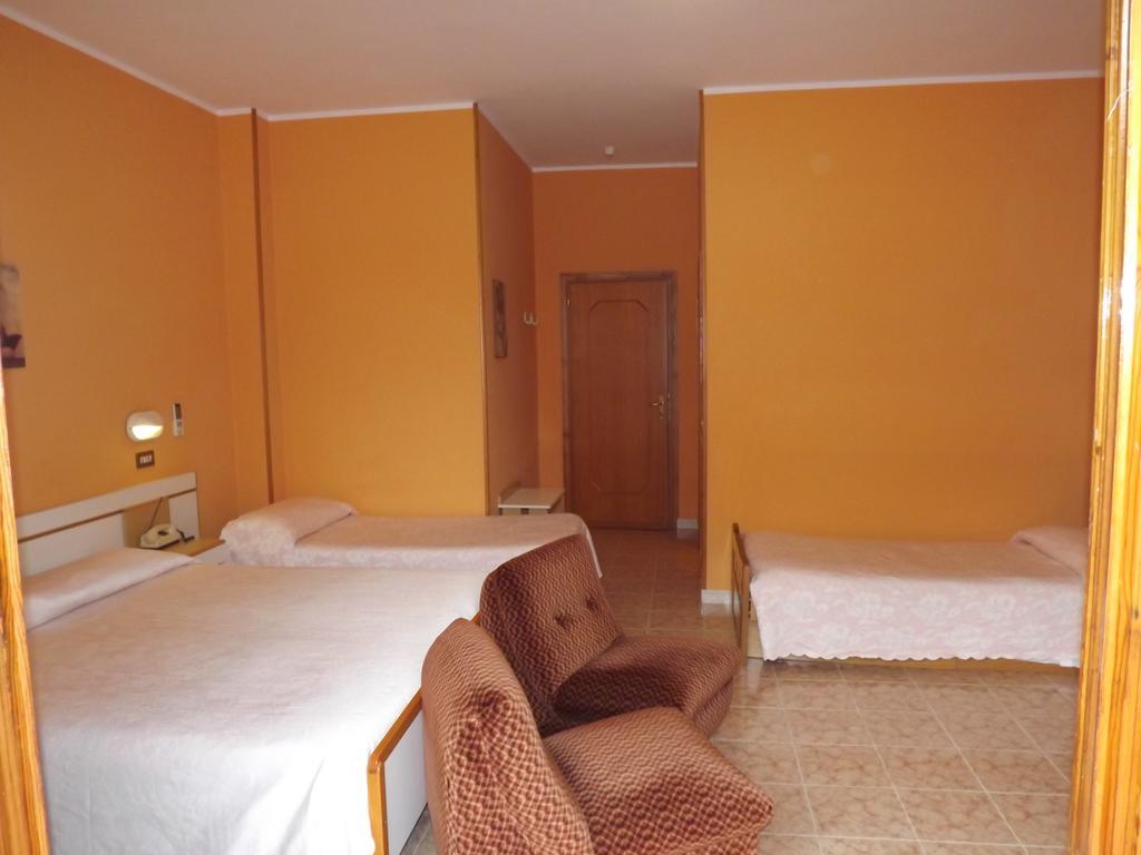 Hotel Cristina Chianciano Terme Ngoại thất bức ảnh