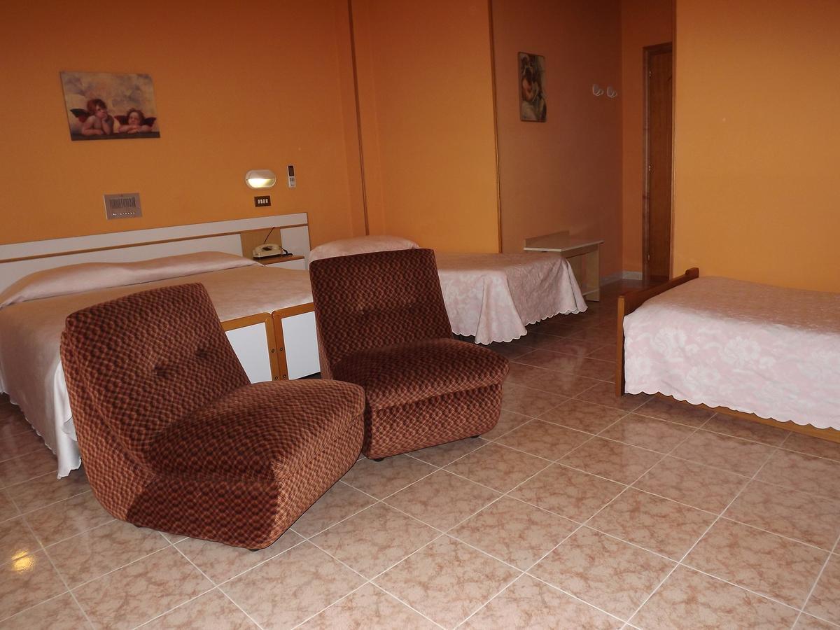 Hotel Cristina Chianciano Terme Ngoại thất bức ảnh
